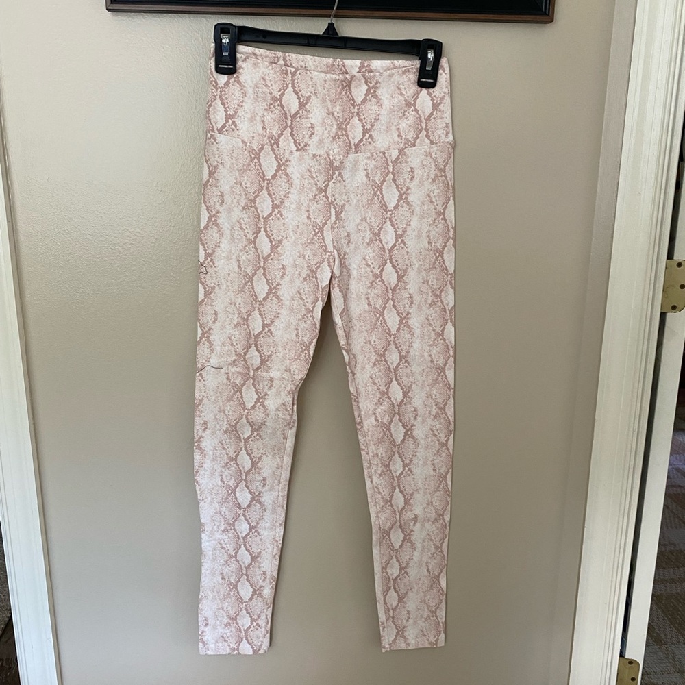 Forever 21 pink snake skin workout leggings